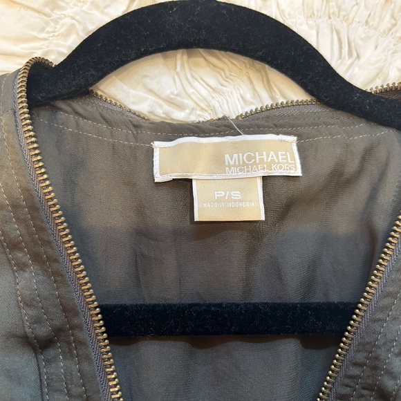 Michael Kors silk-like top - Picture 2 of 5
